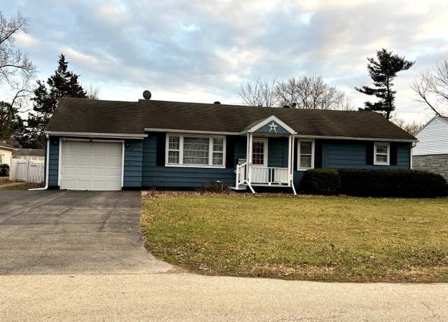Property at 838 E Patton St, Paxton, IL 60957, 4 beds, 2 baths