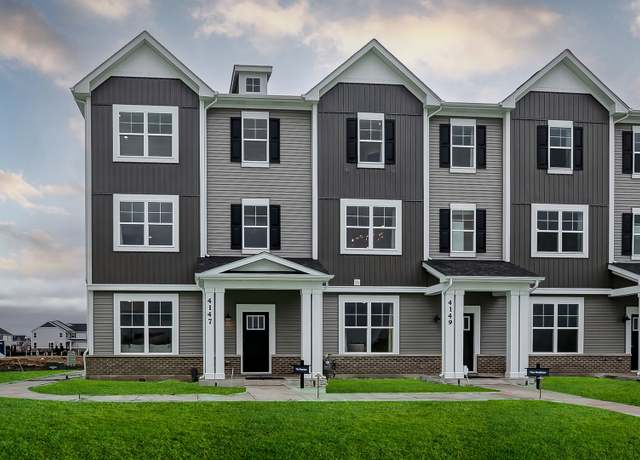 Property at 4517 Chelsea Manor Cir, Aurora, IL 60504, 3 beds, 3.5 baths