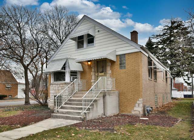 Property at 3601 S 57th Ave, Cicero, IL 60804, 3 beds, 2 baths