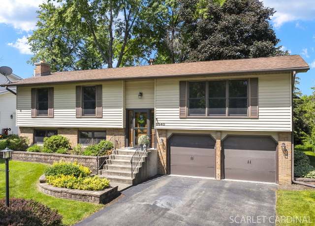 Property at 6540 Terrace Dr, Downers Grove, IL 60516, 4 beds, 2.5 baths