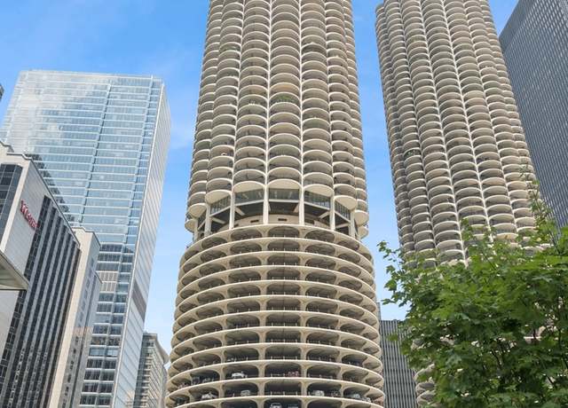 Property at 300 N State St #2410, Chicago, IL 60654, 1 bed, 1 bath