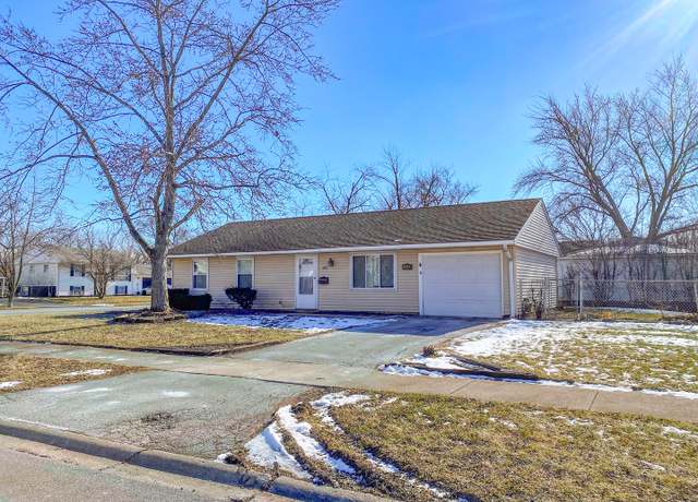 Property at 208 E Mulberry Dr, Glenwood, IL 60425, 3 beds, 1 bath