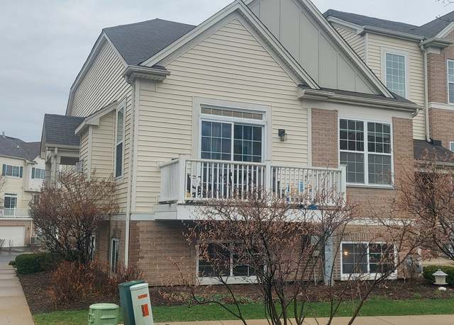 Property at 1710 Dogwood Ln, Hanover Park, IL 60133, 3 beds, 3 baths