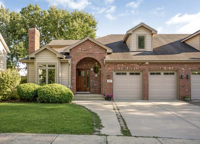 Property at 841 Rogers St, Downers Grove, IL 60515, 3 beds, 2.5 baths