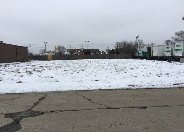 Property at 909 N Addison Ave, Elmhurst, IL 60126