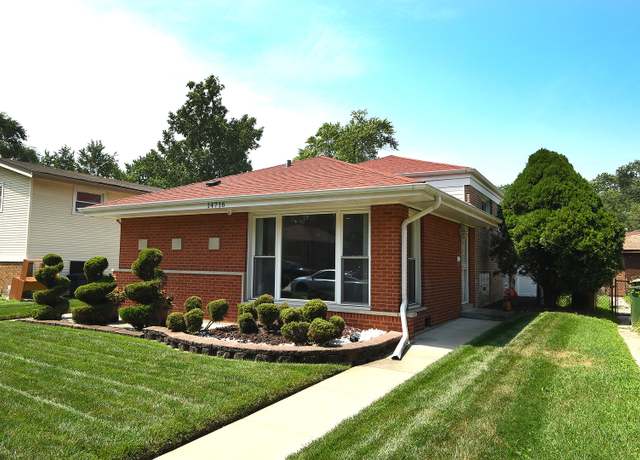 Property at 14716 Dante Ave, Dolton, IL 60419, 3 beds, 1.5 baths