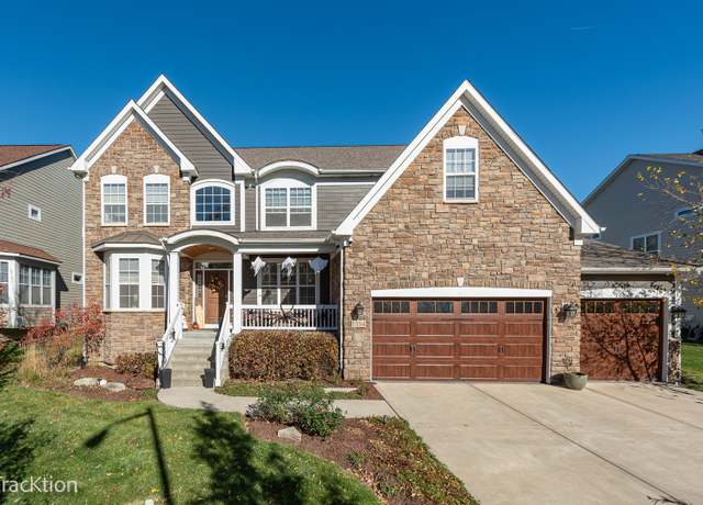 Property at 1354 35th St, Downers Grove, IL 60515, 5 beds, 4.5 baths