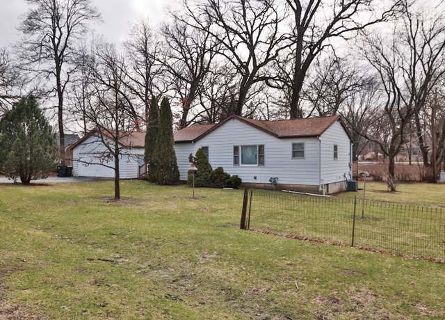 Property at 35104 N Rosewood Ave, Ingleside, IL 60041, 2 beds, 2 baths
