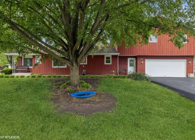 Property at 1511 Lakeland Ave, Mchenry, IL 60050, 4 beds, 3 baths