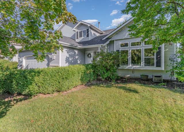 Property at 2528 Silver Rock Dr, Crest Hill, IL 60403, 4 beds, 2.5 baths