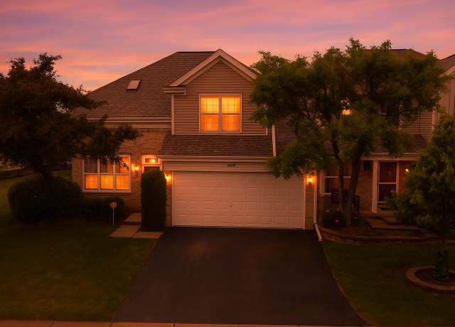 Property at 460 Michelangelo Dr, Bolingbrook, IL 60440, 3 beds, 1.5 baths