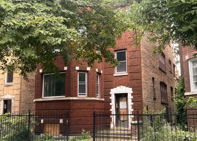 Property at 6810 S Indiana Ave, Chicago, IL 60637, 9 beds, 3 baths