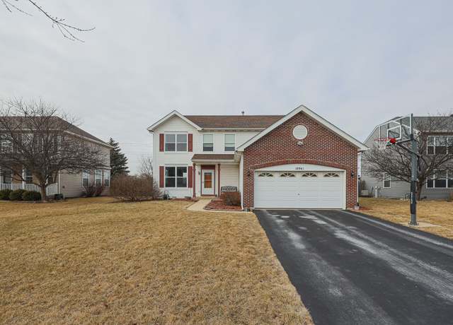 Property at 10941 Preston Pkwy, Huntley, IL 60142, 3 beds, 2.5 baths