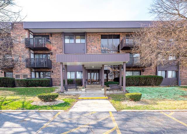 Property at 1424 Woodbridge Rd Unit 3D, Joliet, IL 60436, 2 beds, 2 baths