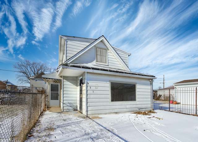 Property at 622 S 11th Ave, Maywood, IL 60153, 3 beds, 1 bath
