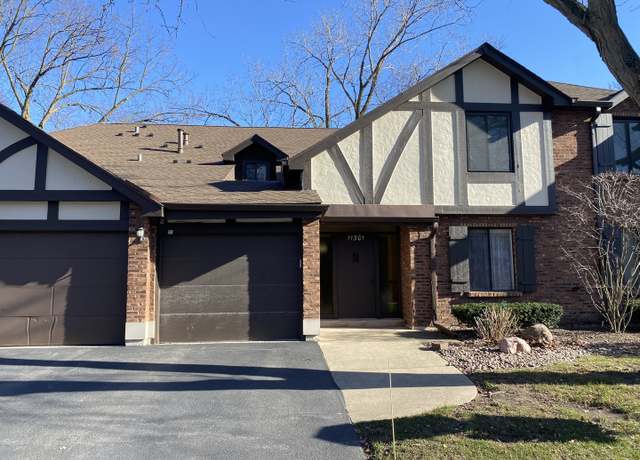 Property at 11301 Sycamore Ln Unit 64D, Palos Hills, IL 60465, 2 beds, 2 baths