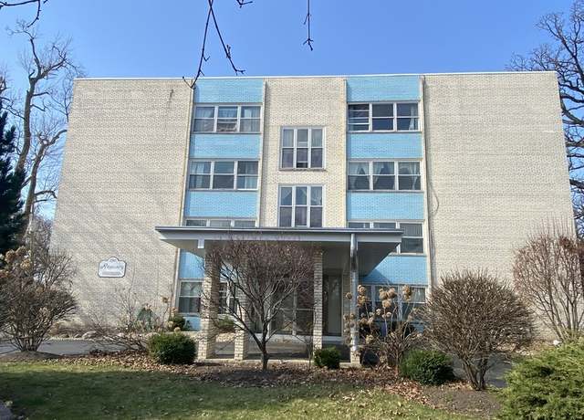 Property at 230 s State St, Elgin, IL 60123, 48 beds, 36 baths