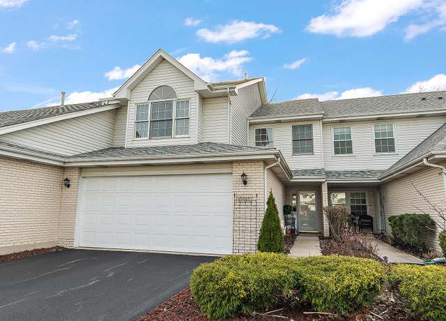 Property at 15818 Centennial Dr, Orland Park, IL 60462, 2 beds, 2.5 baths