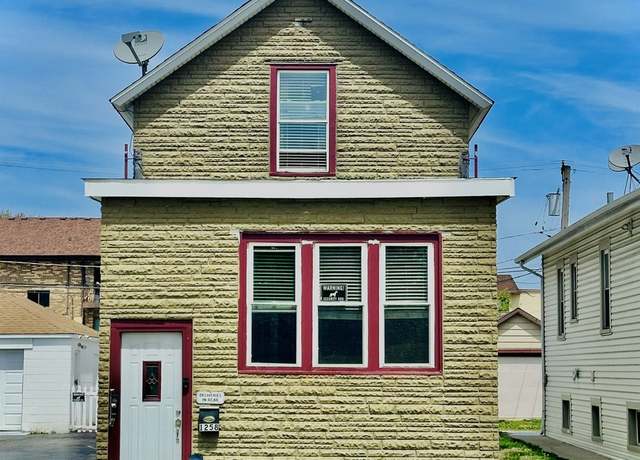 Property at 1258 Perry St, Des Plaines, IL 60016, 2 beds, 1 bath