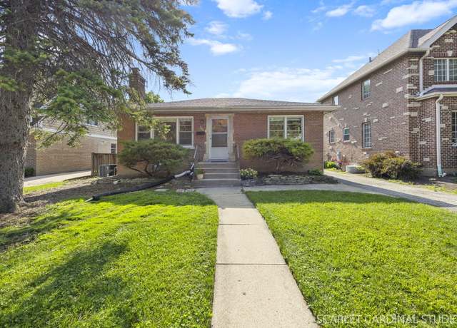Property at 382 S Hawthorne Ave, Elmhurst, IL 60126, 2 beds, 1 bath