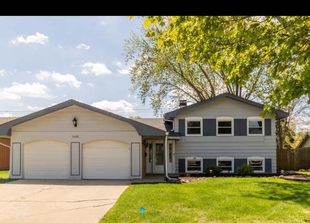 Property at 1485 Devonshire Ln, Hoffman Estates, IL 60169, 4 beds, 2 baths