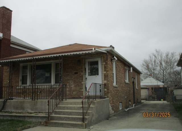 Property at 3909 Saint Charles Rd, Bellwood, IL 60104, 2 beds, 2 baths