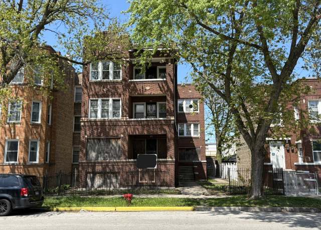 Property at 1526 E 72nd Pl, Chicago, IL 60619, 12 beds, 6 baths