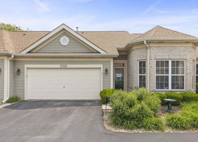 Property at 13519 S Butternut Ct, Plainfield, IL 60544, 2 beds, 1 bath