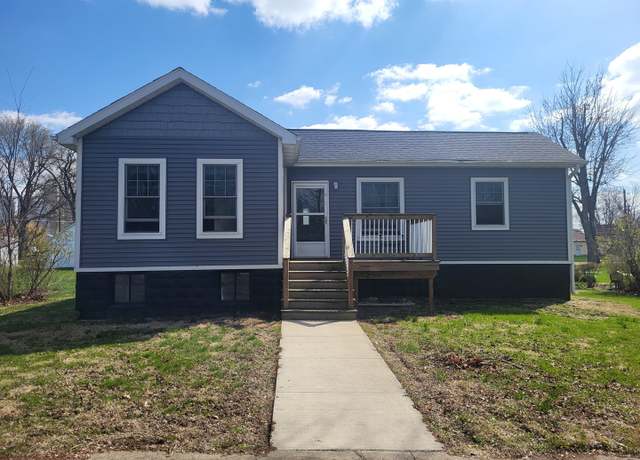 Property at 311 S Hickory St, Wenona, IL 61377, 3 beds, 1.5 baths