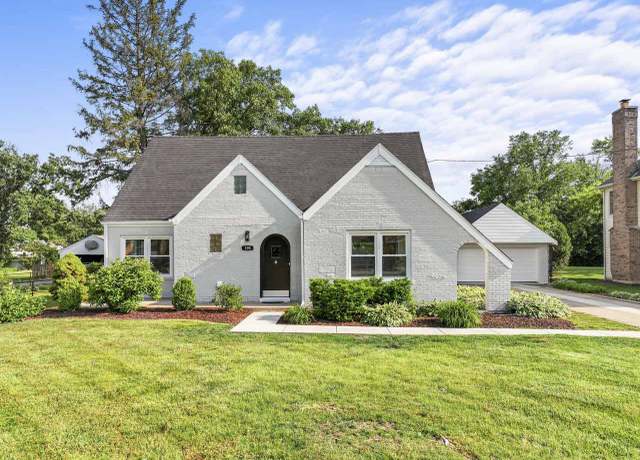 Property at 15W105 Harrison St, Elmhurst, IL 60126, 4 beds, 4 baths