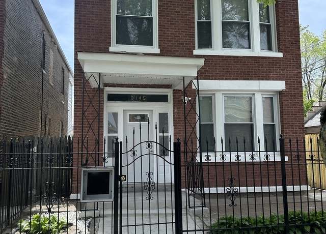 Property at 3145 W 42nd St, Chicago, IL 60632, 5 beds, 2.5 baths