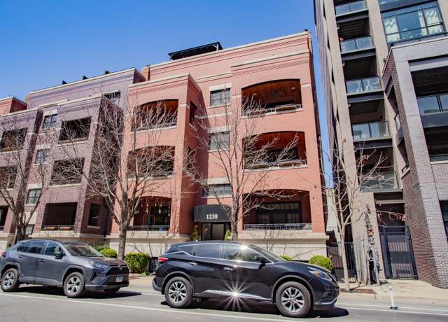 Property at 1238 W Jackson Blvd Unit 3W, Chicago, IL 60607, 3 beds, 2 baths