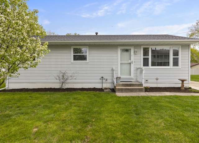 Property at 1504 Whitney Blvd, Belvidere, IL 61008, 3 beds, 1 bath