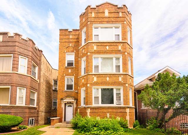 Property at 8023 S Wood St, Chicago, IL 60620, 12 beds, 3 baths