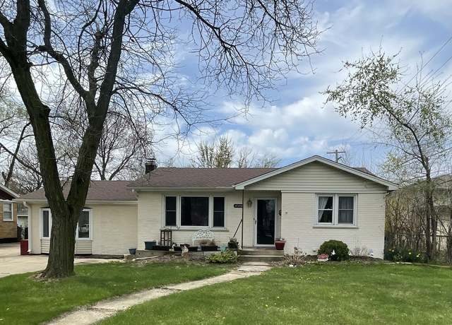 Property at 10318 Natoma Ave, Chicago Ridge, IL 60415, 3 beds, 2 baths