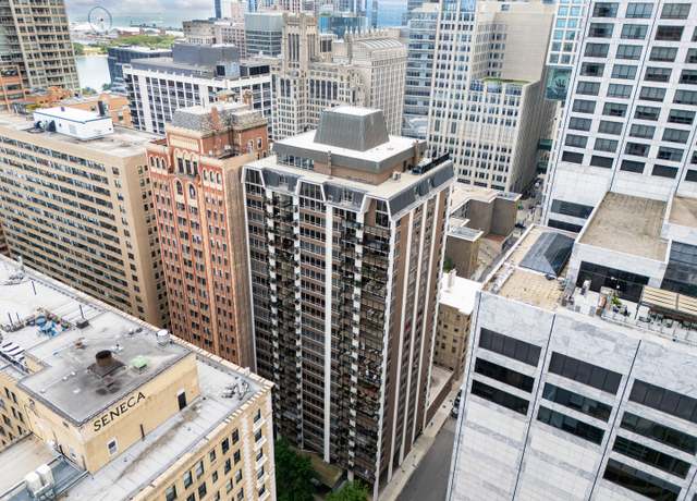 Property at 201 E Chestnut St Unit 11E, Chicago, IL 60611, 1 bed, 1 bath