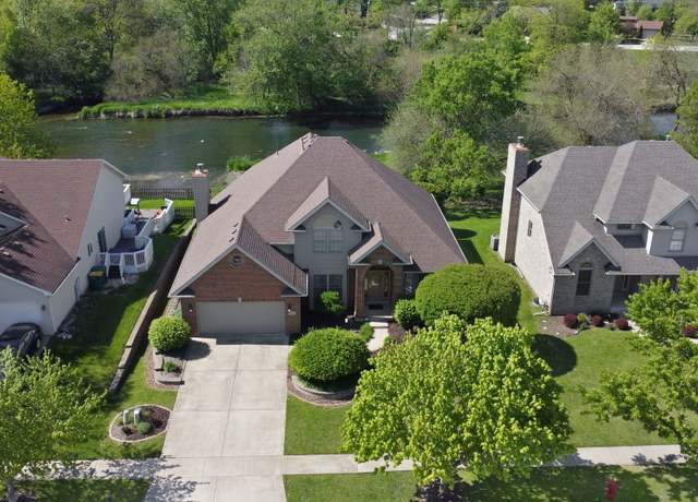 Property at 24524 States Ln, Shorewood, IL 60404, 3 beds, 2.5 baths