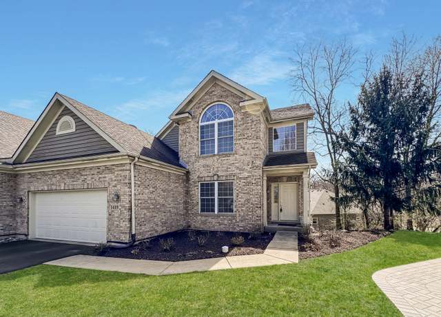 Property at 1419 White Oak Ln, Woodstock, IL 60098, 4 beds, 3.5 baths