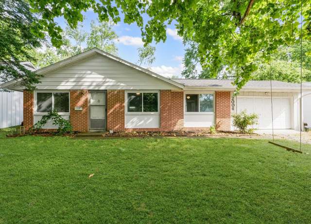 Property at 2006 E Michigan Ave, Urbana, IL 61802, 4 beds, 1.5 baths