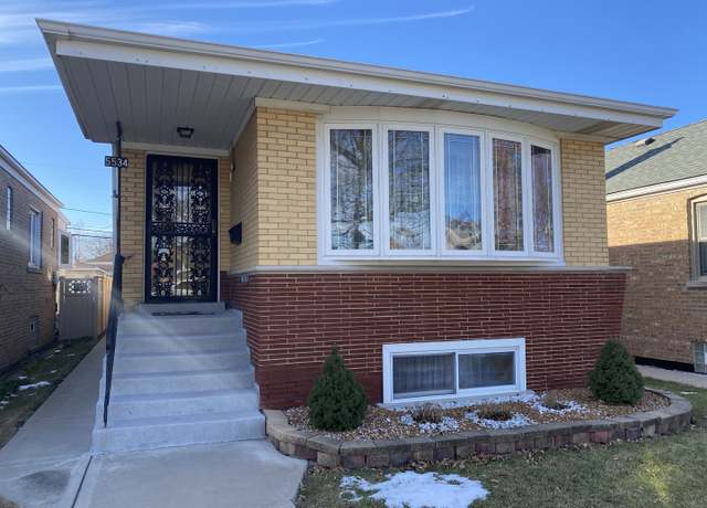 Property at 5534 S Mobile Ave, Chicago, IL 60638, 5 beds, 2.5 baths