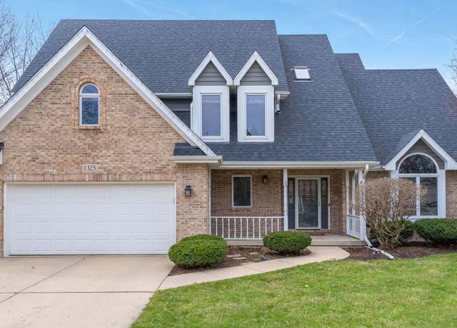 Property at 1325 Fagan Rd, Batavia, IL 60510, 4 beds, 2.5 baths