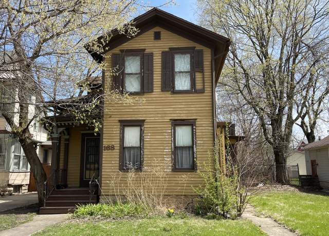 Property at 168 S Fourth St, Aurora, IL 60505, 4 beds, 1.5 baths