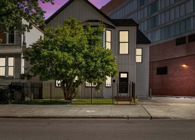 Property at 1110 W Addison St, Chicago, IL 60613, 6 beds, 3 baths
