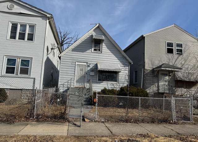 Property at 10623 S Perry Ave, Chicago, IL 60628, 4 beds, 1 bath