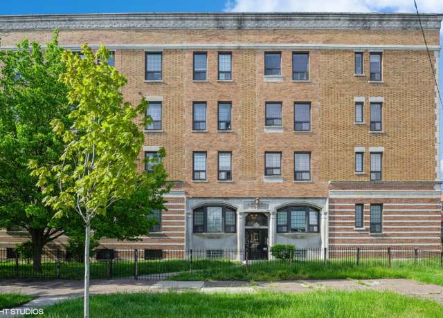 Property at 5013 S King Dr Unit 1W, Chicago, IL 60615, 3 beds, 2.5 baths