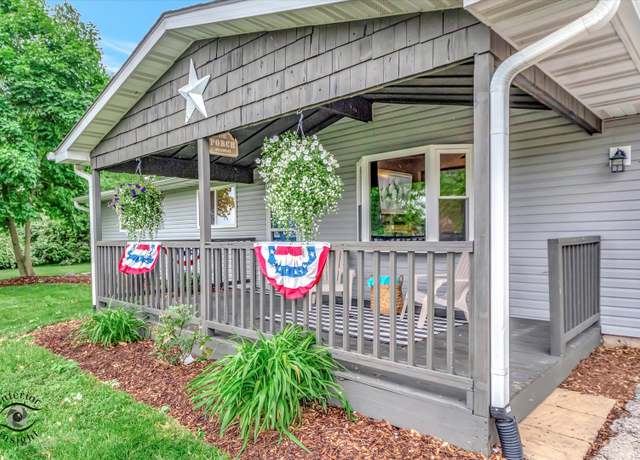 Property at 23246 S Malibu Dr, Manhattan, IL 60442, 3 beds, 1.5 baths