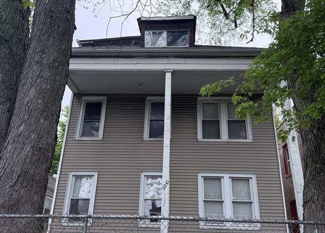 Property at 10230 S Yates Blvd, Chicago, IL 60617, 9 beds, 4 baths