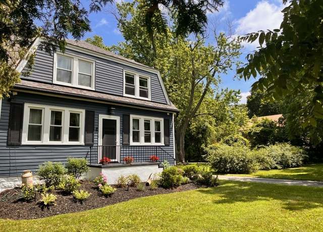 Property at 38321 N North Ave, Beach Park, IL 60087, 4 beds, 2 baths