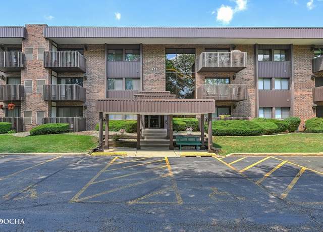 Property at 1423 Woodbridge Rd Unit 2C, Joliet, IL 60436, 2 beds, 2 baths