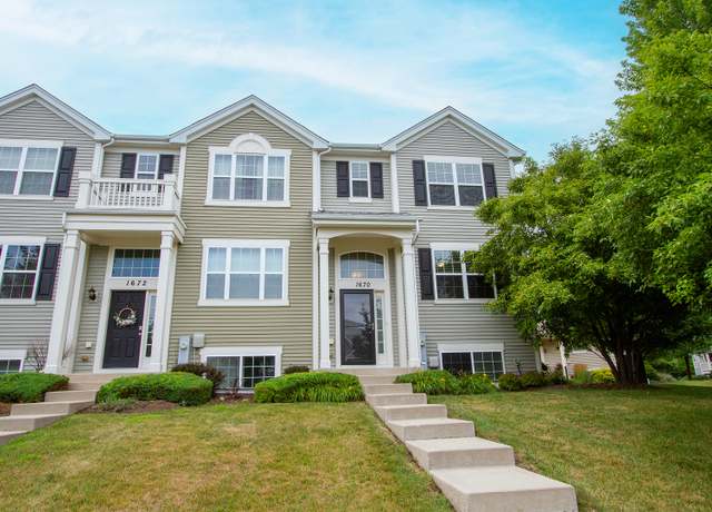 Property at 1670 Windward Dr, Pingree Grove, IL 60140, 3 beds, 2.5 baths